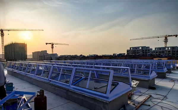 消防秦都排烟窗工作原理