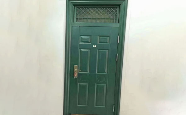 秦都学校教室门 秦都学校教室门