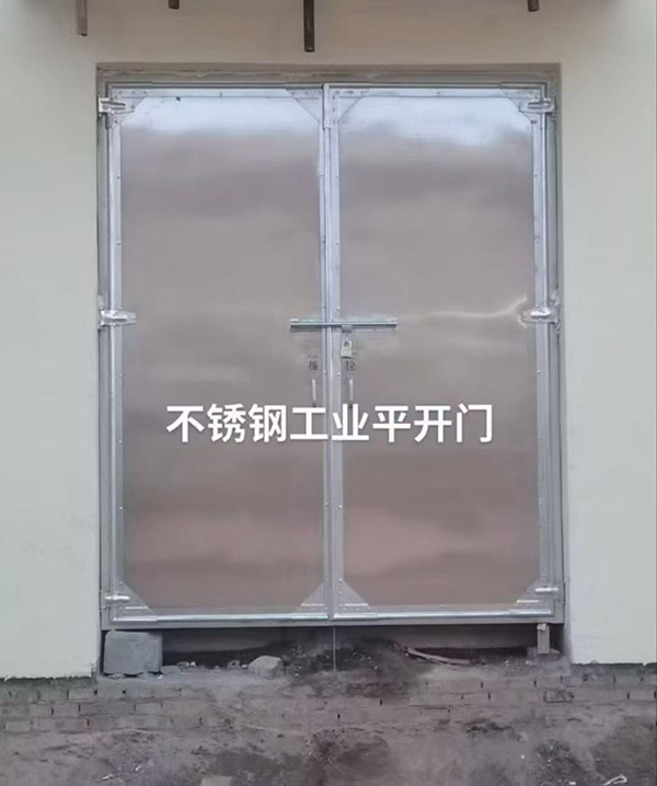 不锈钢秦都工业平开门在现代工业场景中的应用实践